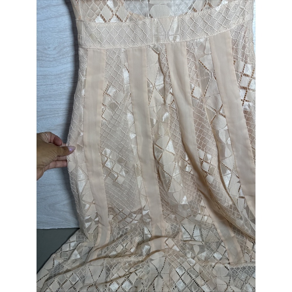 FOXEIDOX cream dress Intricate Lace Detailing High Neckline Sz Small - Picture 5 of 15